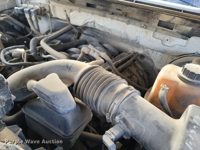 image for item MB9827 2013 Ford F150  SuperCrew pickup truck