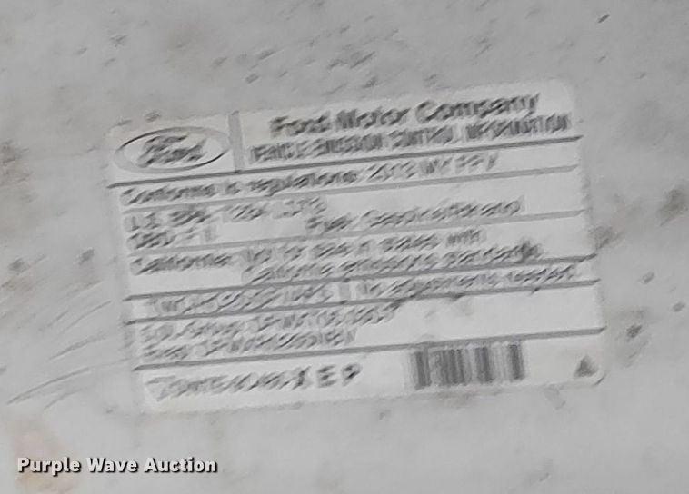 image for item MB9827 2013 Ford F150  SuperCrew pickup truck