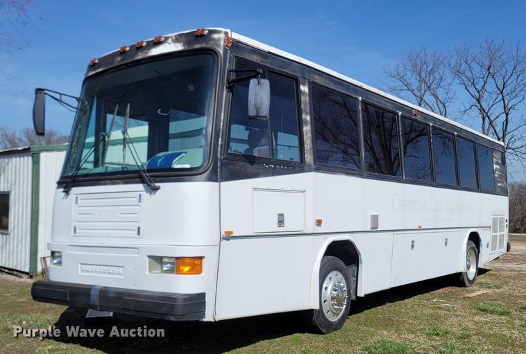 image for item MB9836 1998 Metrotrans TB2242  coach bus