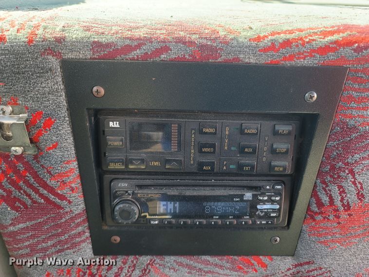 image for item MB9836 1998 Metrotrans TB2242  coach bus