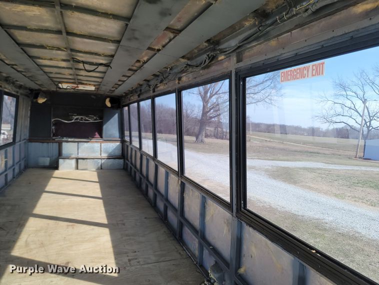 image for item MB9836 1998 Metrotrans TB2242  coach bus