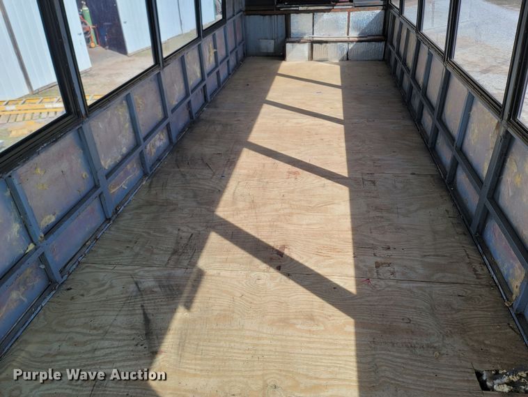 image for item MB9836 1998 Metrotrans TB2242  coach bus