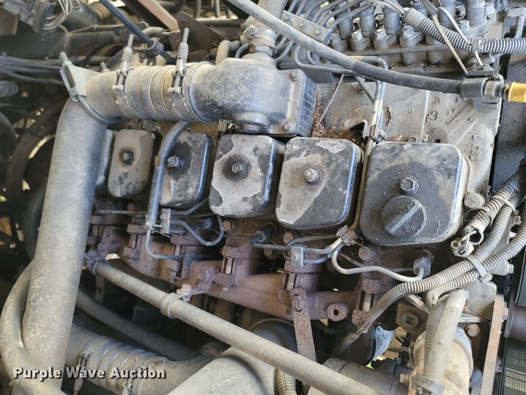 image for item MB9836 1998 Metrotrans TB2242  coach bus