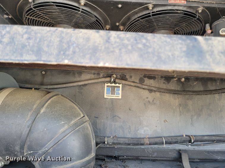 image for item MB9836 1998 Metrotrans TB2242  coach bus