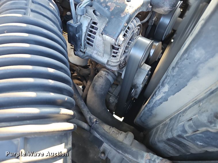 image for item MC9610 1993 Dodge Ram 250  Club Cab pickup truck