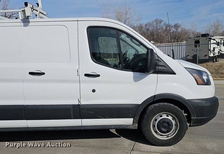 image for item MC9623 2016 Ford Transit 150  van