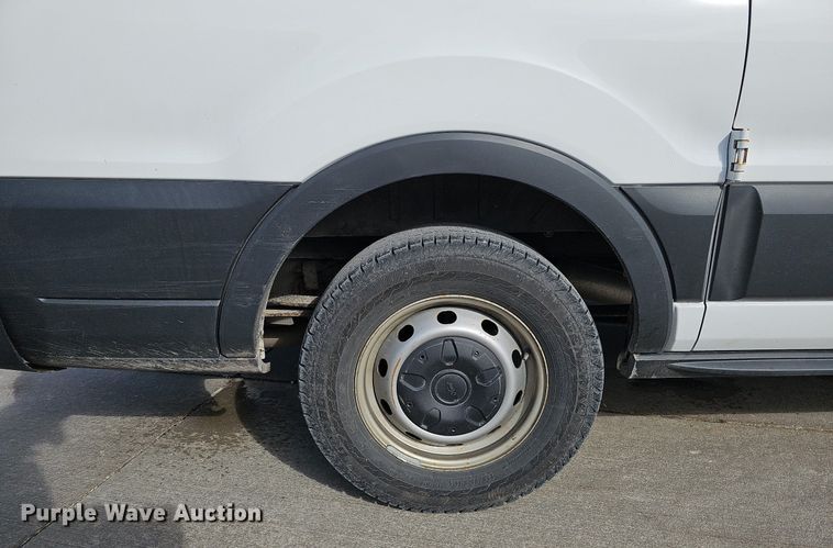 image for item MC9623 2016 Ford Transit 150  van