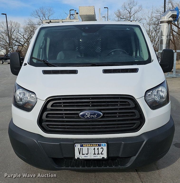 image for item MC9624 2017 Ford Transit 250  van