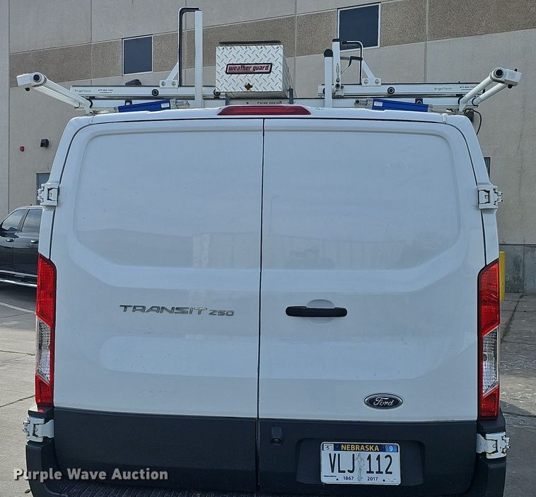 image for item MC9624 2017 Ford Transit 250  van