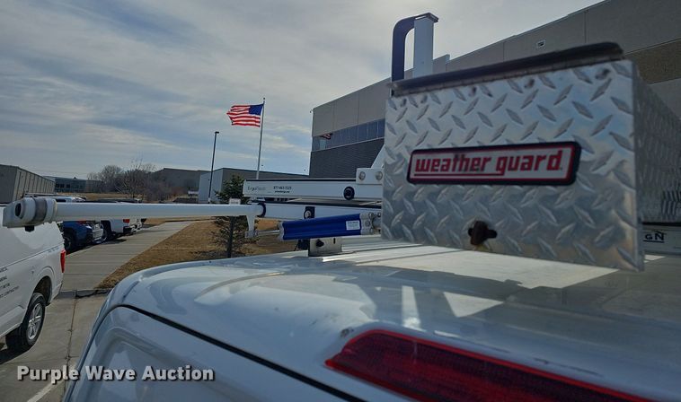 image for item MC9624 2017 Ford Transit 250  van