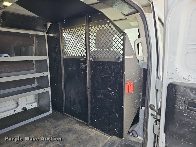 image for item MC9624 2017 Ford Transit 250  van