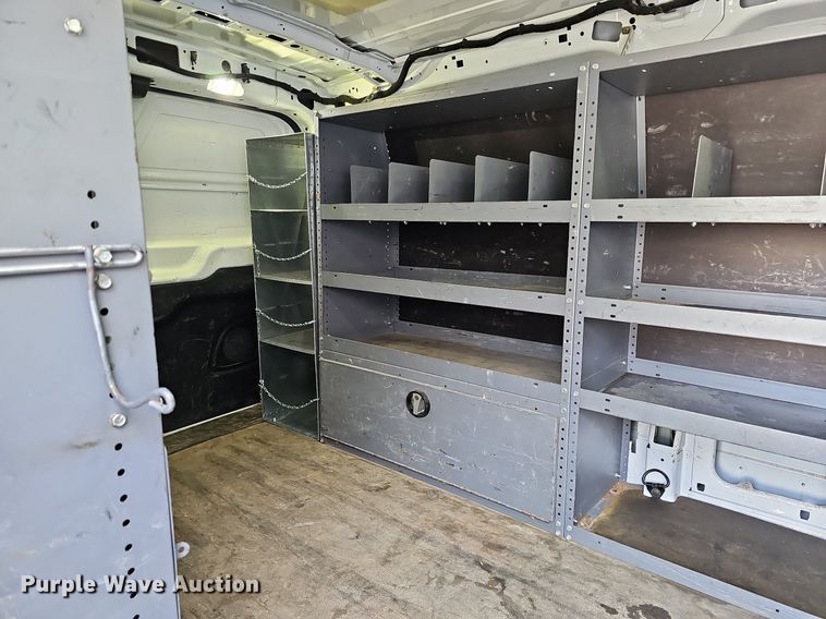 image for item MC9624 2017 Ford Transit 250  van