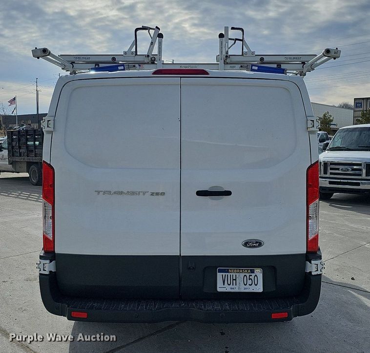 image for item MC9625 2016 Ford Transit 250  van