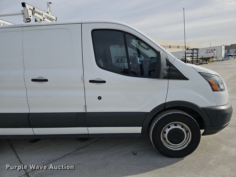image for item MC9625 2016 Ford Transit 250  van