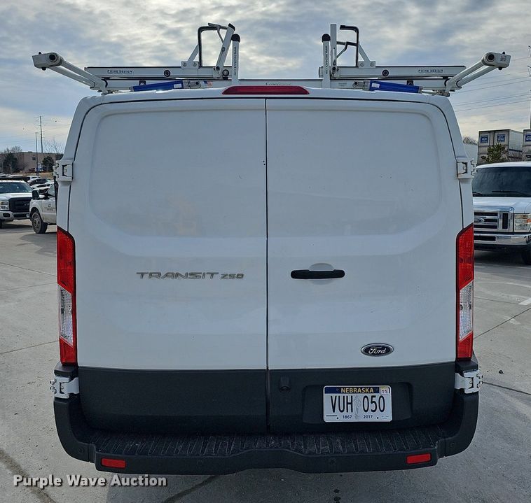 image for item MC9625 2016 Ford Transit 250  van