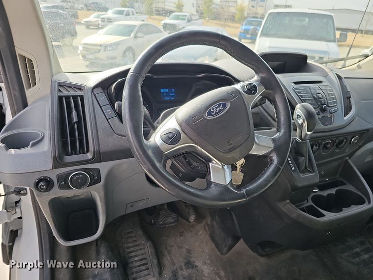 image for item MC9625 2016 Ford Transit 250  van