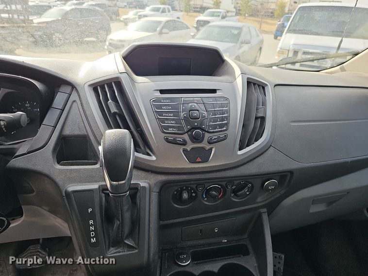 image for item MC9625 2016 Ford Transit 250  van