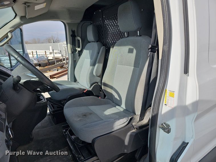 image for item MC9625 2016 Ford Transit 250  van