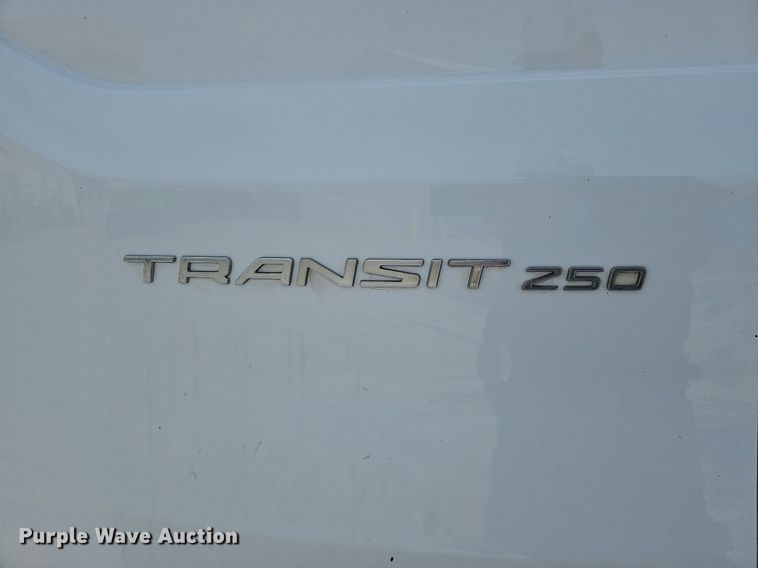 image for item MC9625 2016 Ford Transit 250  van