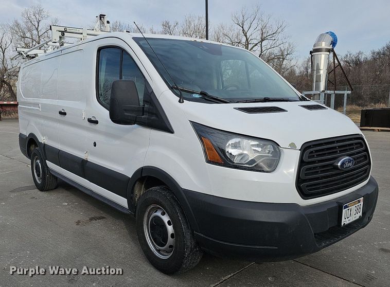 image for item MC9626 2017 Ford Transit 250  van
