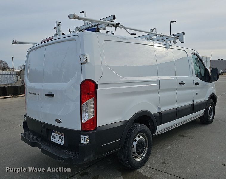 image for item MC9626 2017 Ford Transit 250  van