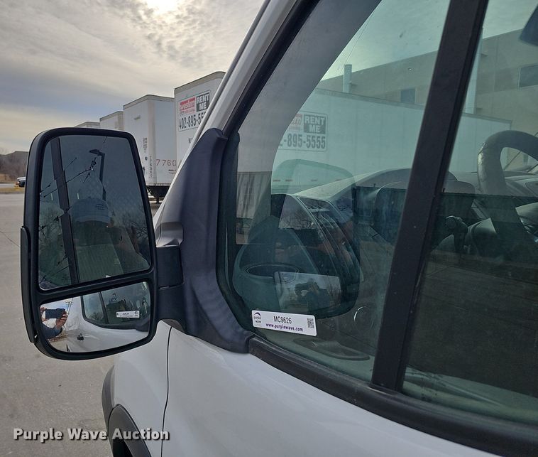 image for item MC9626 2017 Ford Transit 250  van