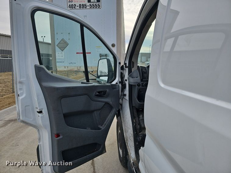 image for item MC9626 2017 Ford Transit 250  van