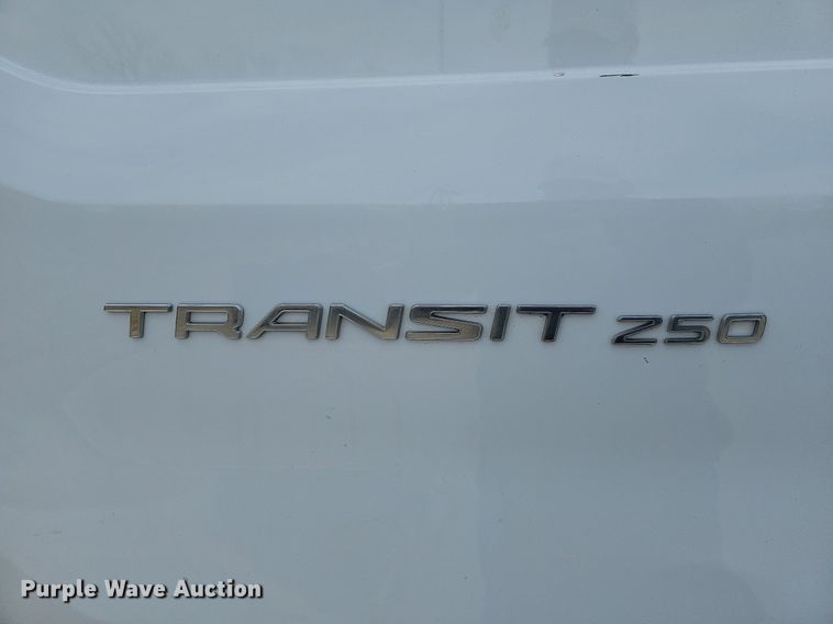 image for item MC9626 2017 Ford Transit 250  van