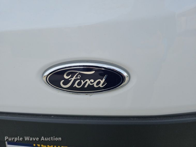 image for item MC9626 2017 Ford Transit 250  van