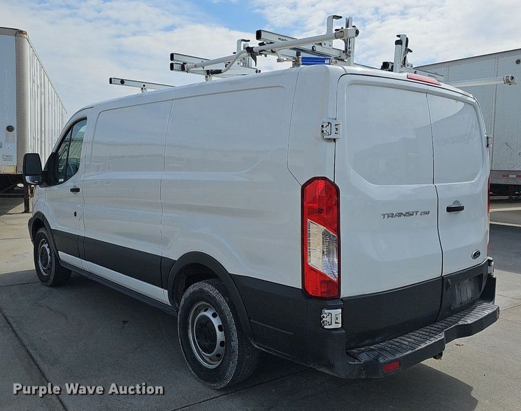 image for item MC9627 2017 Ford Transit 250  van