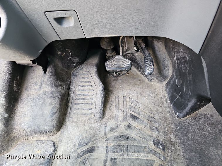 image for item MC9627 2017 Ford Transit 250  van