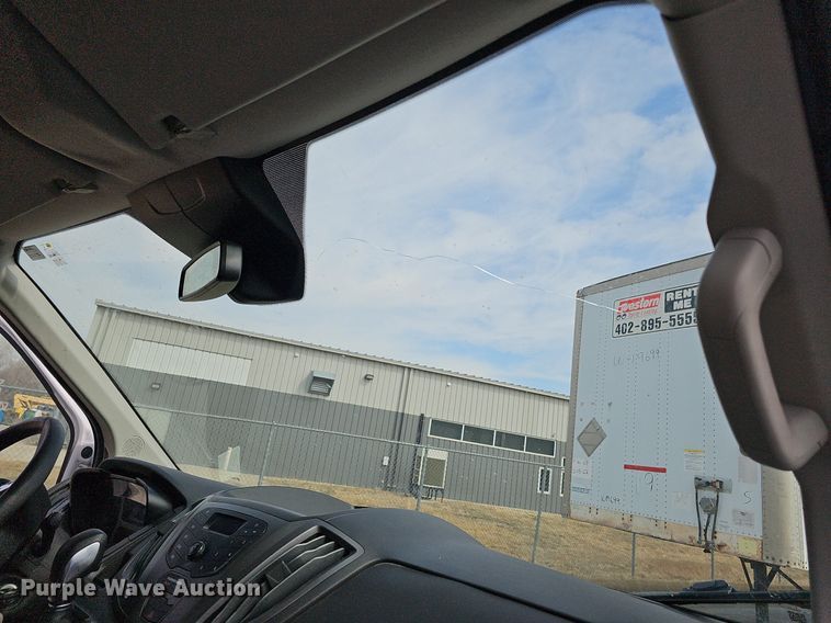 image for item MC9627 2017 Ford Transit 250  van