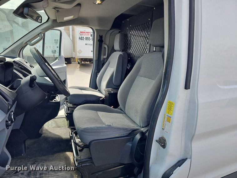 image for item MC9627 2017 Ford Transit 250  van