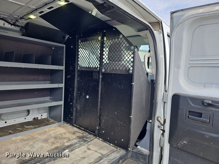 image for item MC9627 2017 Ford Transit 250  van