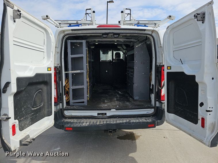 image for item MC9627 2017 Ford Transit 250  van