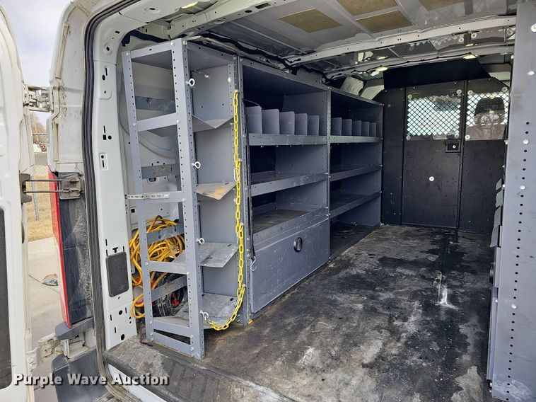 image for item MC9627 2017 Ford Transit 250  van