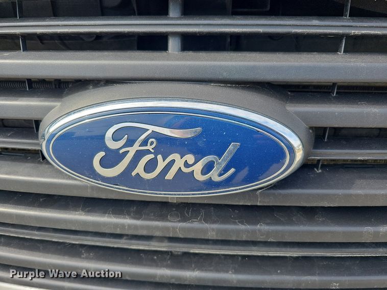 image for item MC9627 2017 Ford Transit 250  van