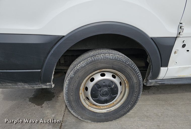 image for item MC9627 2017 Ford Transit 250  van