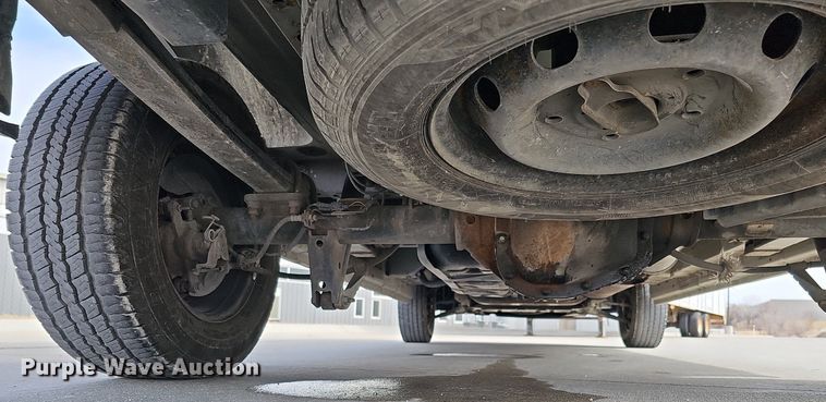 image for item MC9628 2017 Ford Transit 250  van