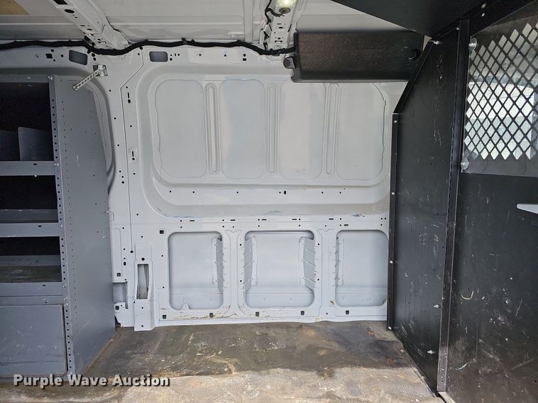 image for item MC9628 2017 Ford Transit 250  van