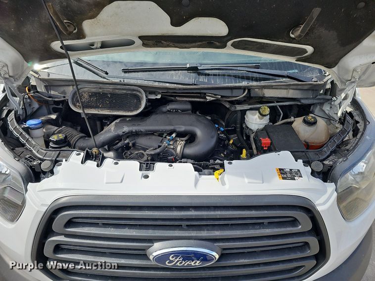 image for item MC9628 2017 Ford Transit 250  van