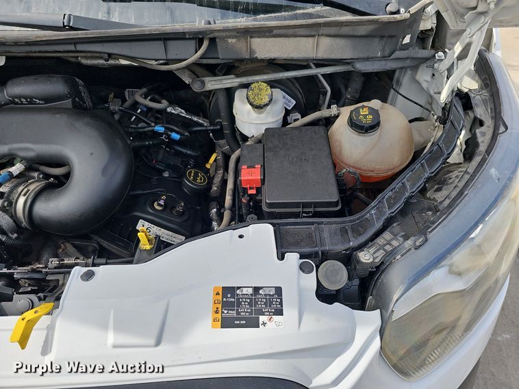 image for item MC9628 2017 Ford Transit 250  van