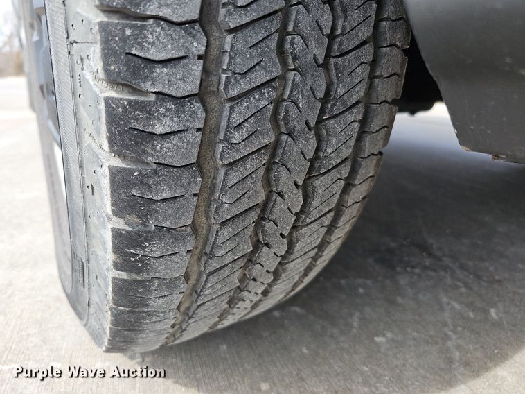 image for item MC9628 2017 Ford Transit 250  van