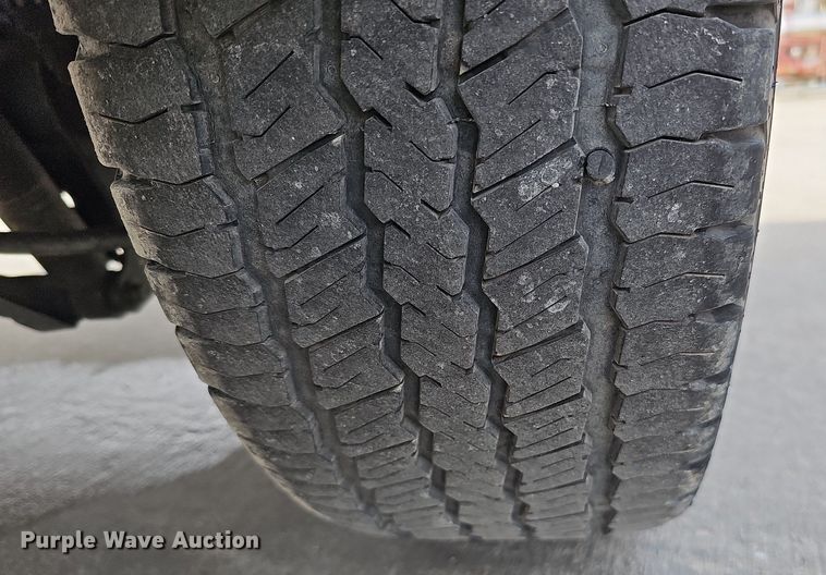 image for item MC9628 2017 Ford Transit 250  van