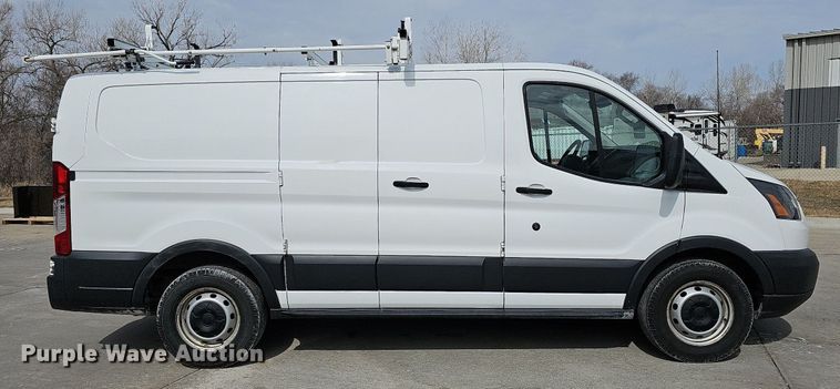 image for item MC9629 2016 Ford Transit 150  van