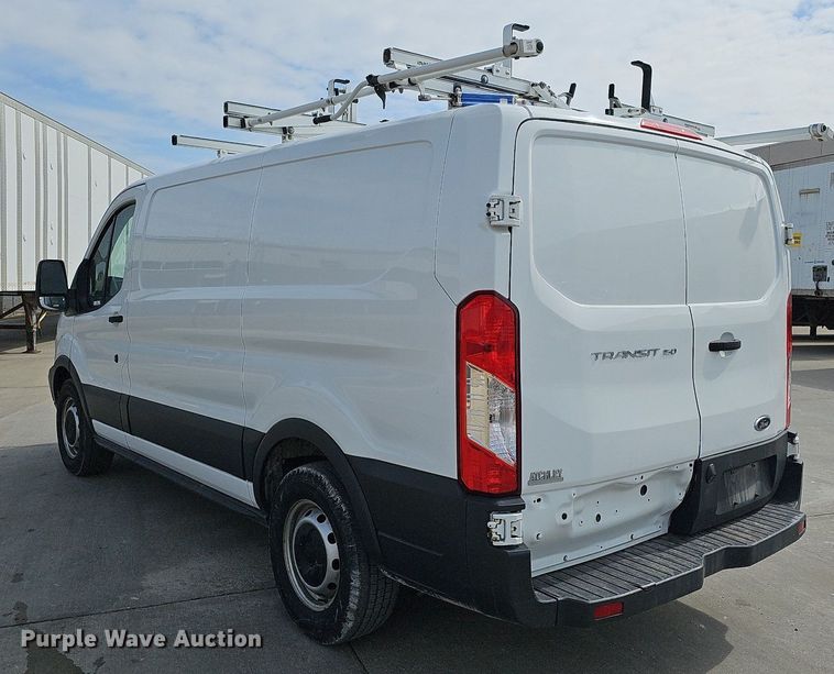 image for item MC9629 2016 Ford Transit 150  van