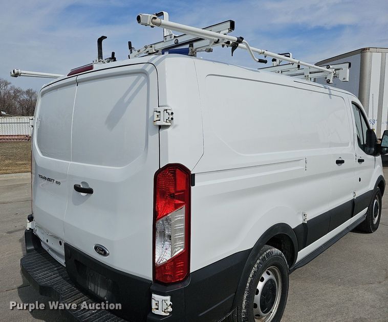 image for item MC9629 2016 Ford Transit 150  van