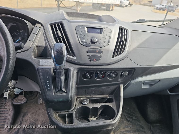 image for item MC9629 2016 Ford Transit 150  van