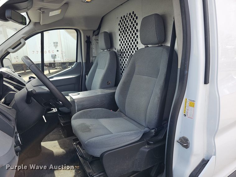 image for item MC9629 2016 Ford Transit 150  van