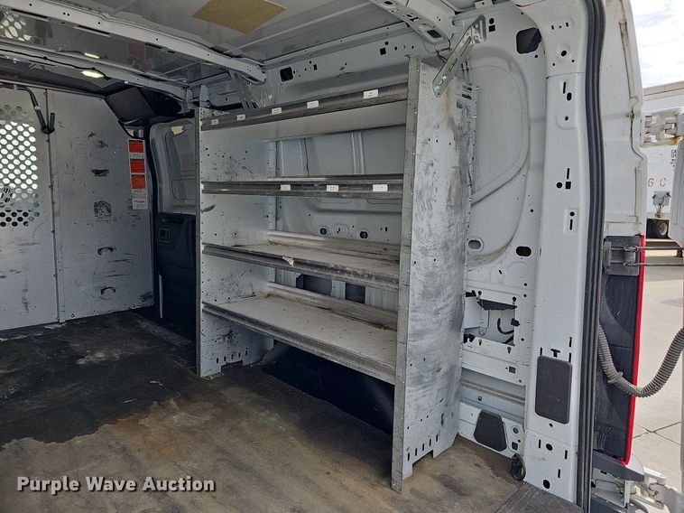 image for item MC9629 2016 Ford Transit 150  van